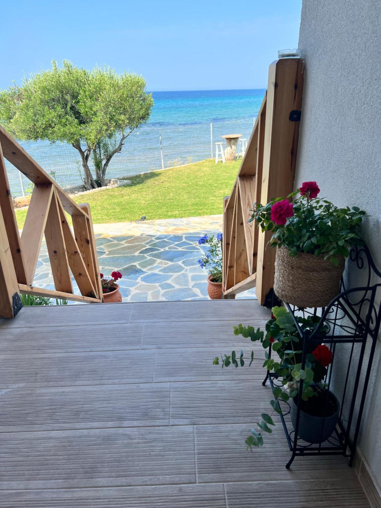Beachfront Villa Athina Vergia Exterior foto