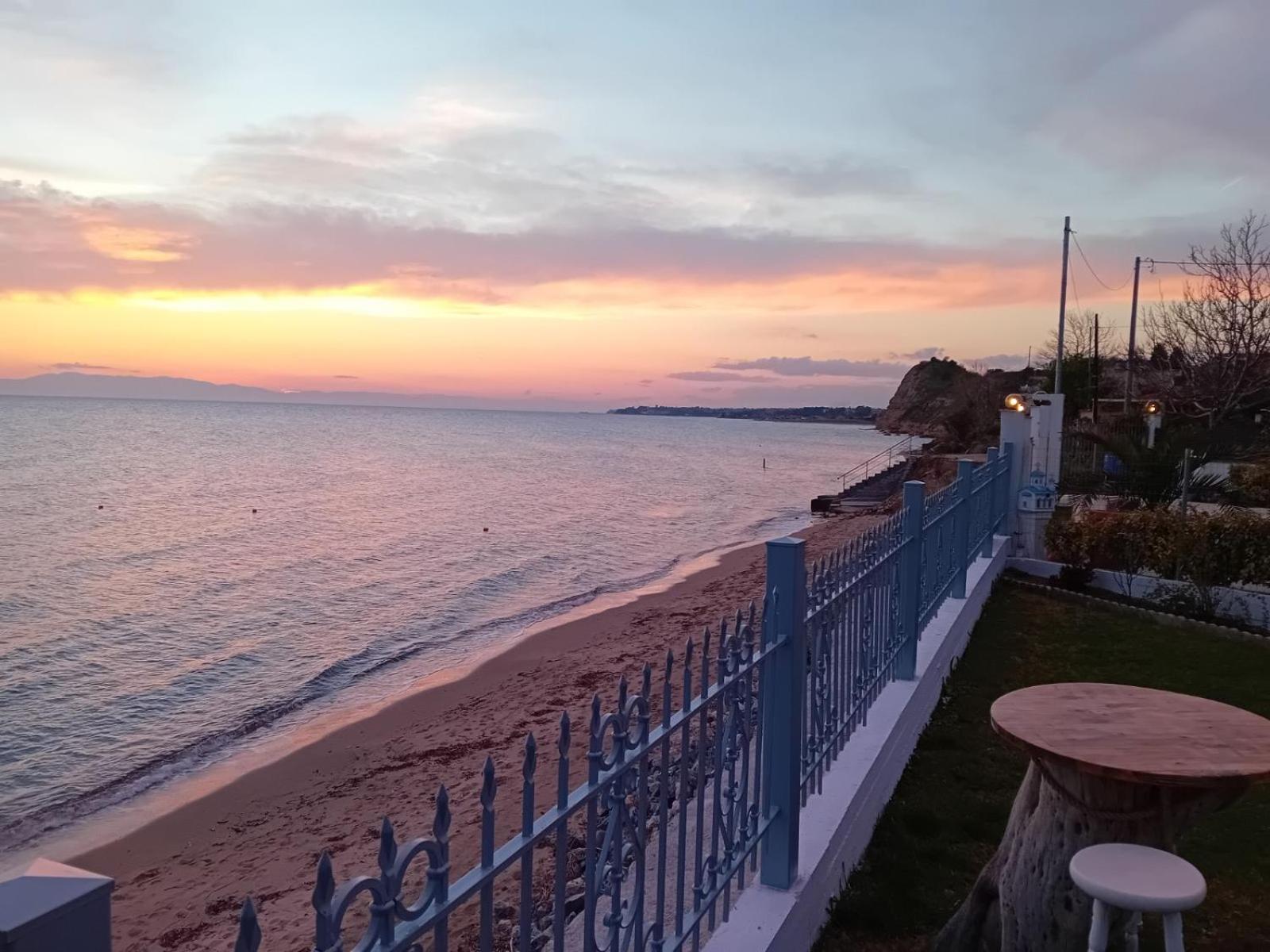 Beachfront Villa Athina Vergia Exterior foto