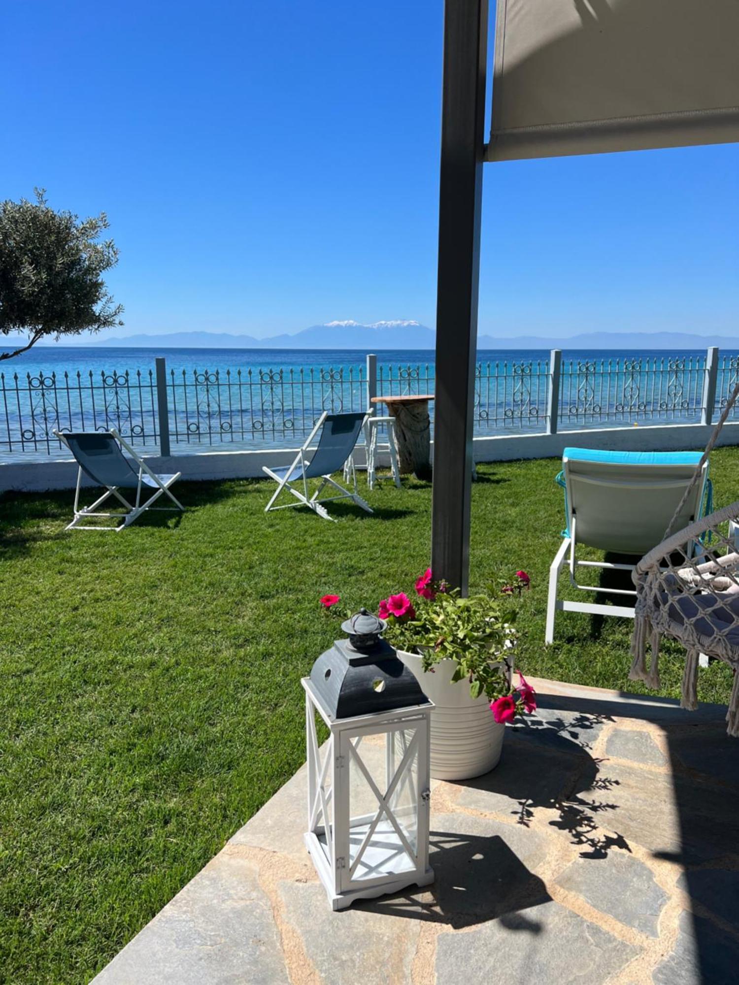 Beachfront Villa Athina Vergia Exterior foto