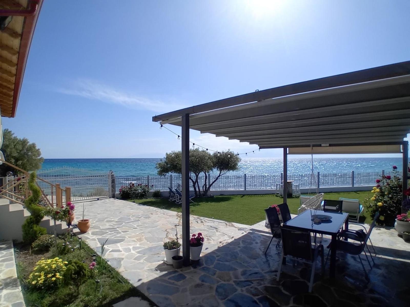 Beachfront Villa Athina Vergia Exterior foto